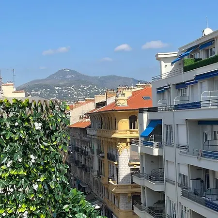 Reine Marie :top Floor Carre D'or Avec Acces Direct A La * Nice